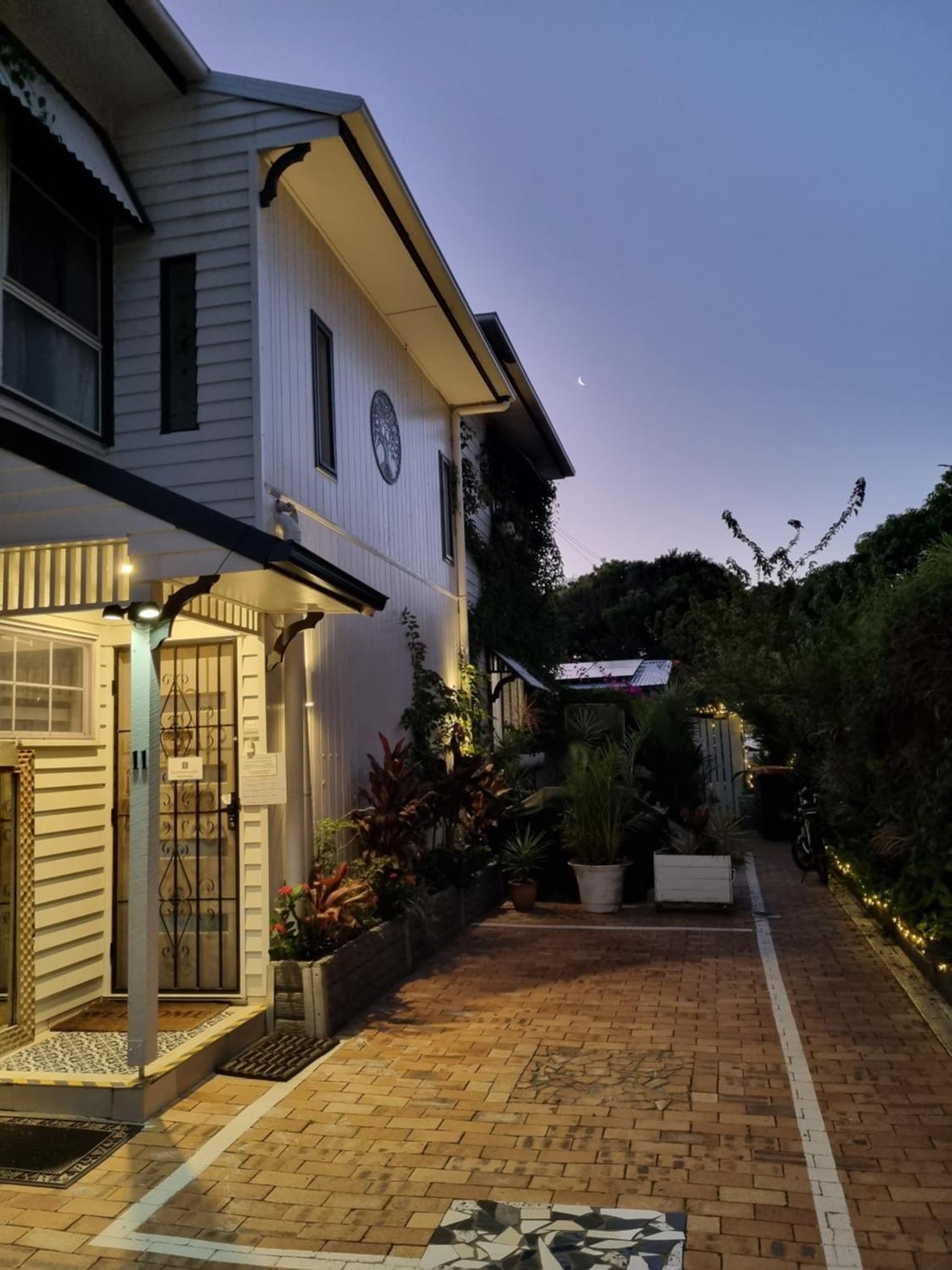 Homestyle Hostel - 18-36Yrs カラウンドラ エクステリア 写真